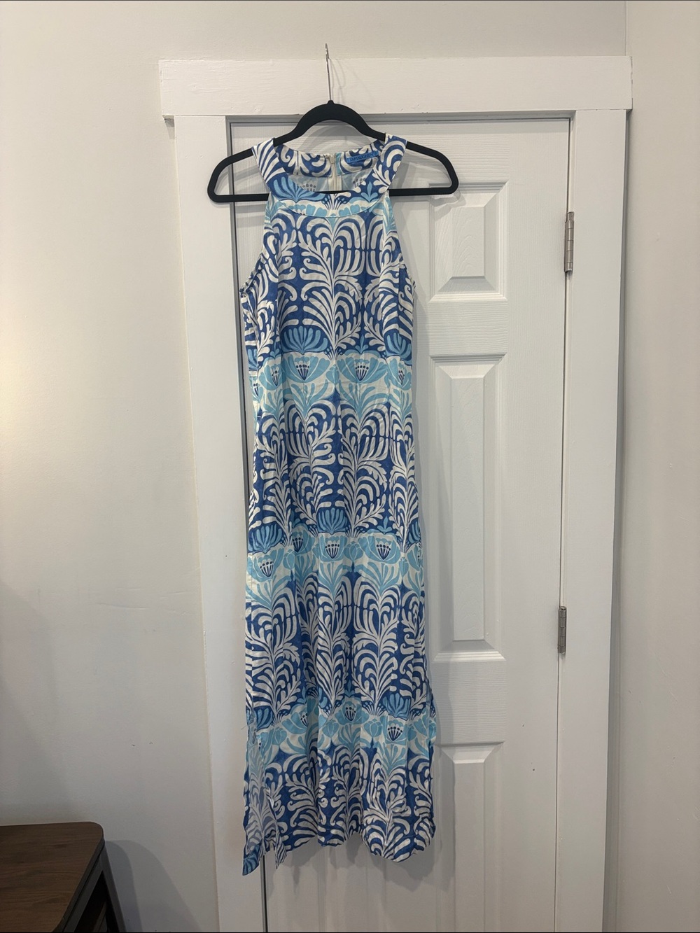 Sleeveless Blue Patterned Maxi Dress